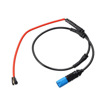 Görseli Galeri görüntüleyiciye yükleyin, BMW G20 Fren Balata Fişi 34356870349