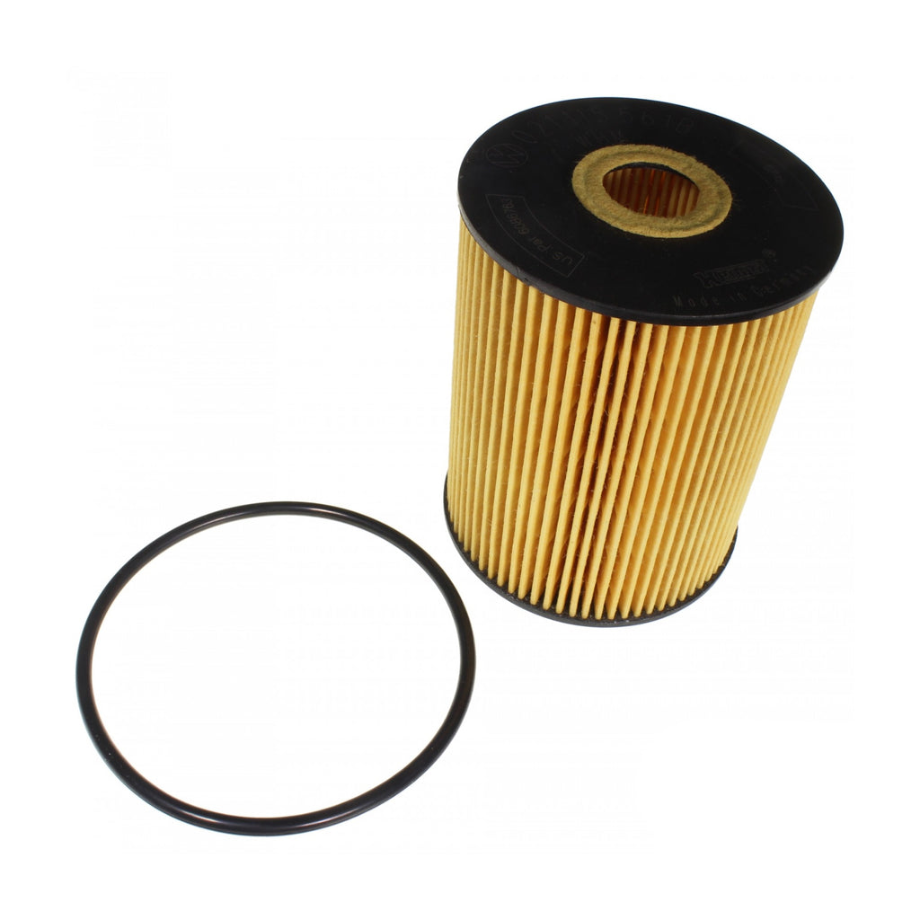 Audi A8 Skoda Octavia Volkswagen Golf Yağ Filtresi 021115562A