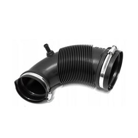 Audi A4 A5 Hava Filtre Borusu 04E129629