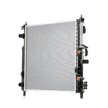 Görseli Galeri görüntüleyiciye yükleyin, Mercedes-Benz Radyatör A1635000103