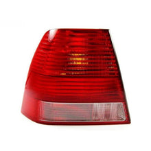 Görseli Galeri görüntüleyiciye yükleyin, Volkswagen Bora Stop Lambası Sol 1J5945095AA