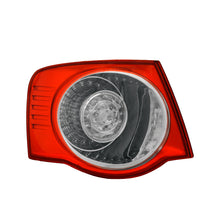 Görseli Galeri görüntüleyiciye yükleyin, Volkswagen Jetta Stop Lambası Dış Sol 1K5945095G