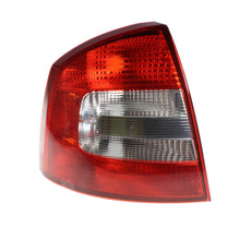 Görseli Galeri görüntüleyiciye yükleyin, Skoda Octavia (Facelift) Stop Lambası Sol 1Z5945111B