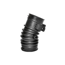 Görseli Galeri görüntüleyiciye yükleyin, Mazda 6 Hava Filtre Hortumu L81313221A