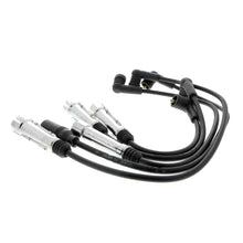 Görseli Galeri görüntüleyiciye yükleyin, Volkswagen Caddy Golf Jetta Passat Scirocco Buji Kablosu 357998031B