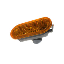 Görseli Galeri görüntüleyiciye yükleyin, Volkswagen Passat Golf Bora Polo Seat Toledo Leon İbiza Cordoba Çamurluk Sinyali Sarı 3B0949117B