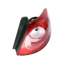 Görseli Galeri görüntüleyiciye yükleyin, Volkswagen Passat CC Stop Lambası Dış Sağ 3C8945096D