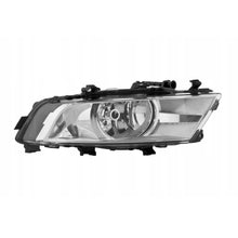 Görseli Galeri görüntüleyiciye yükleyin, Skoda Superb Sis Lambası Sağ Beyaz Nova 3T0941702C