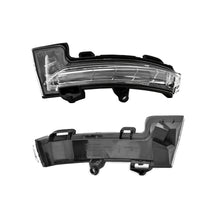 Görseli Galeri görüntüleyiciye yükleyin, Skoda Octavia Ayna Sinyali Sol Beyaz Tip ADLER OEM 5E0949101