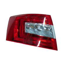 Görseli Galeri görüntüleyiciye yükleyin, Skoda Octavia Stop Lambası Sol 5E5945111