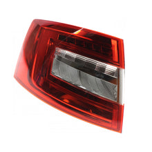 Görseli Galeri görüntüleyiciye yükleyin, Skoda Octavia Stop Lambası Sol Led 5E5945111B