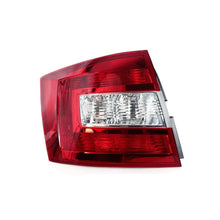 Görseli Galeri görüntüleyiciye yükleyin, Rapid Speaceback Stop Lambası Sol 5JJ945111A
