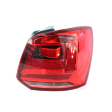 Görseli Galeri görüntüleyiciye yükleyin, Volkswagen Polo Stop Lambası Sağ Kırmızı 6C0945096F