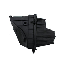 Görseli Galeri görüntüleyiciye yükleyin, Volkswagen Transporter T5 Hava Filtre Kutusu BOGAP Premium 7H0129607L