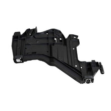 Görseli Galeri görüntüleyiciye yükleyin, Audi A4 Far Alt Braketi Sol 8K0941453