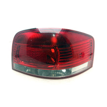 Görseli Galeri görüntüleyiciye yükleyin, Audi A3 Stop Lambası Sağ 8P0945096 DPO 441-1955R-LD-UE