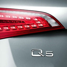 Görseli Galeri görüntüleyiciye yükleyin, Audi Q5 Arka Yazı 8R0853741
