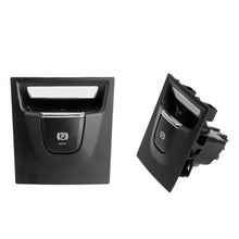 Görseli Galeri görüntüleyiciye yükleyin, Porsche Macan El Fren Düğmesi 95B927225A