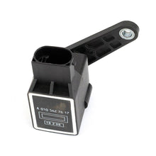 Görseli Galeri görüntüleyiciye yükleyin, Mercedes-Benz CLS C219 Far Seviye Ayar Sensörü A0105427617