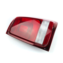 Görseli Galeri görüntüleyiciye yükleyin, Volkswagen Amarok Stop Lambası Sağ 2H1945096D
