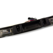 Görseli Galeri görüntüleyiciye yükleyin, Mini Cooper R50 R52 R53 Bagaj Açma Tutamağı 51137074020