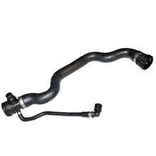 Görseli Galeri görüntüleyiciye yükleyin, BMW E90 3.18d 3.20d Radyatör Üst Hortumu 17128511623