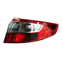 Görseli Galeri görüntüleyiciye yükleyin, Renault Fluence Stop Lambası Dış Sol Duysuz 265550016R