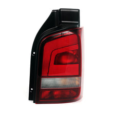 Görseli Galeri görüntüleyiciye yükleyin, Volkswagen Transporter T6 Stop Lambası Sağ 7E5945096E 7E5945096C
