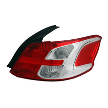 Görseli Galeri görüntüleyiciye yükleyin, Peugeot 301 Stop Lambası Duysuz Sağ 9674807880